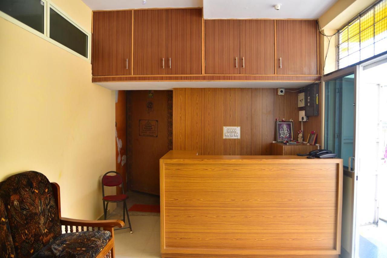 Hôtel Shreyas Residency à Mysore Extérieur photo