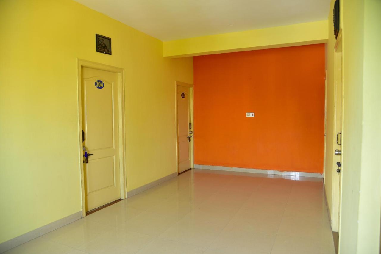 Hôtel Shreyas Residency à Mysore Extérieur photo