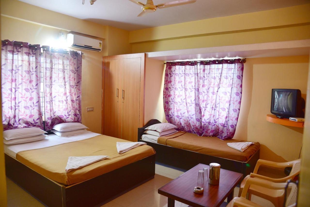 Hôtel Shreyas Residency à Mysore Extérieur photo