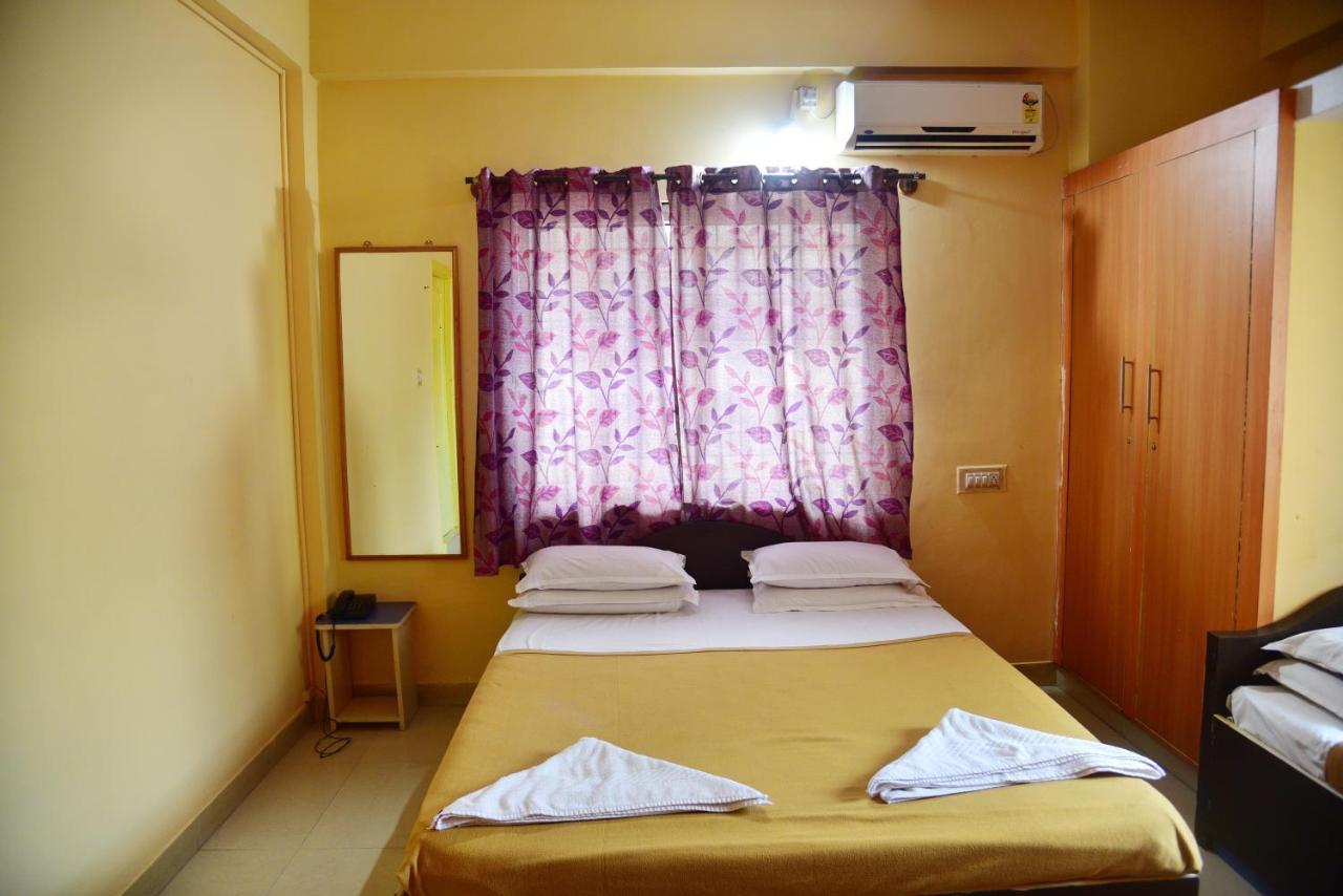 Hôtel Shreyas Residency à Mysore Extérieur photo